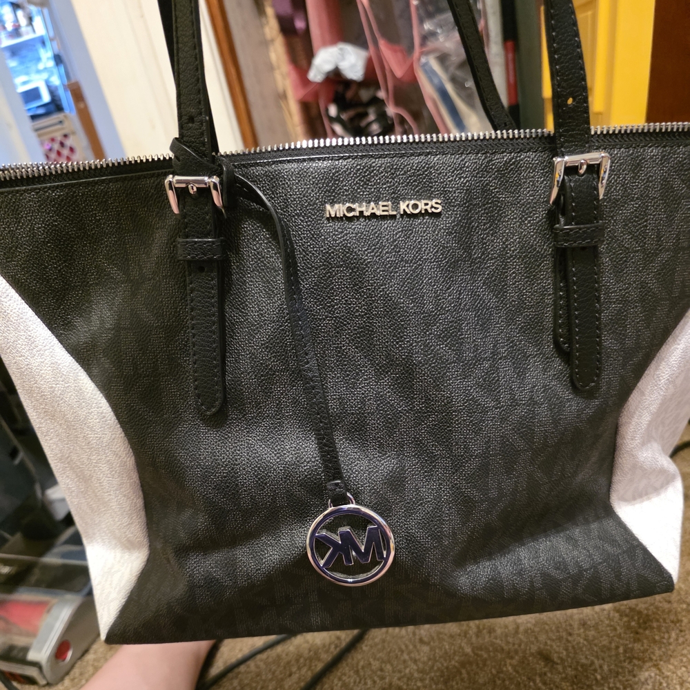 Michael Kors Black and White Women's Tote Bag